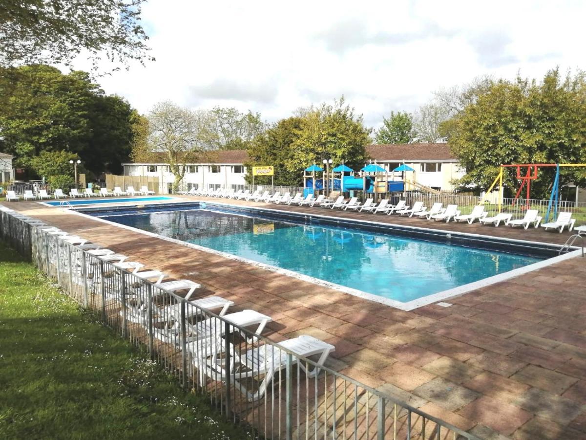 2 Bed With Full Use Of Site Facilities